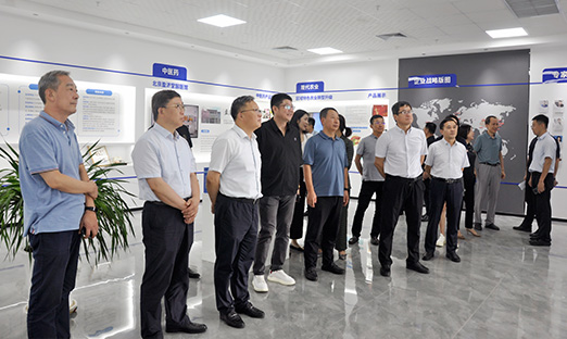 �ൺ����Э����ϯ����һ��ݰ���ƶ�����app��������̽�󿵽�����ǰ��