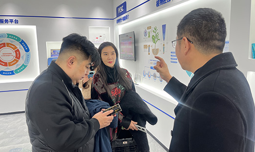 ��Ҷ���Ŷ��³����к�һ��ݰ���ƶ�����app����������󿵽���ҵ������ͼ